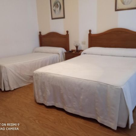 Pension Catro Ventos Camarinas Phòng bức ảnh